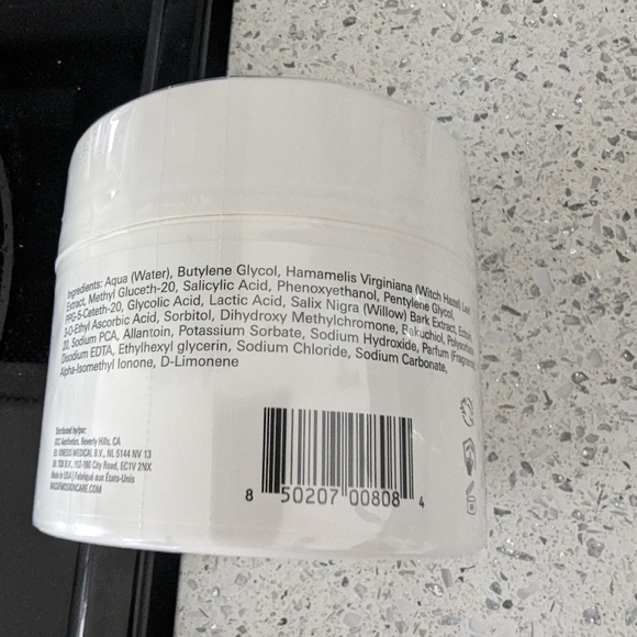 Nassif MD Dermaceuticals Detox Pads - Picture 2 of 4